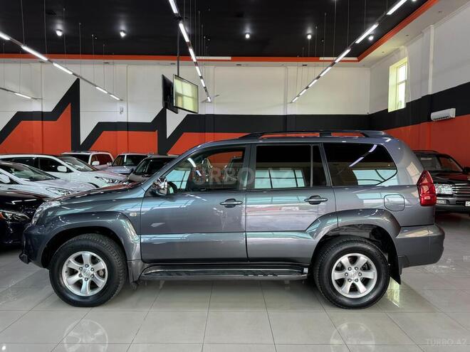 Toyota Land Cruiser Prado-4