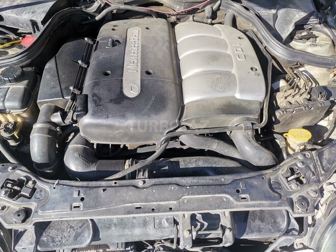 Mercedes C 220 2001, 517,000 km - 2.2 l - Bakı