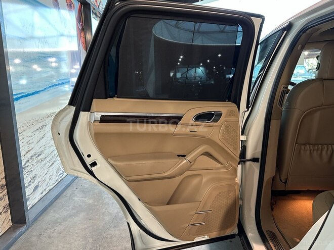 Porsche Cayenne 2010, 109,600 km - 4.8 l - Bakı