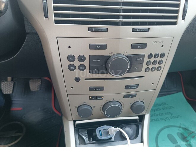 Opel Astra 2008, 202,000 km - 1.4 l - Bakı