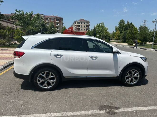 Kia Sorento 2017, 161,000 km - 2.0 l - Bərdə