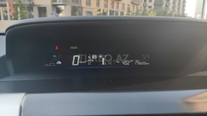 Toyota Prius V 2014, 179,600 km - 1.8 л - Bakı