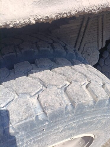 HOWO Sinotruk 2011, 400,000 km - 9.5 l - Ağdaş