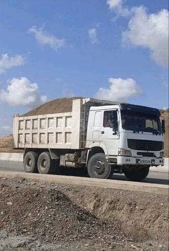 HOWO Sinotruk 2011, 400,000 km - 9.5 l - Ağdaş