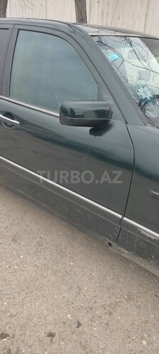 Mercedes E 300 d 1995, 777,770 km - 3.0 l - Xaçmaz