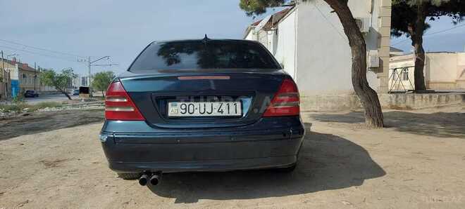 Mercedes C 200 2002, 250,000 km - 0.2 l - Bakı