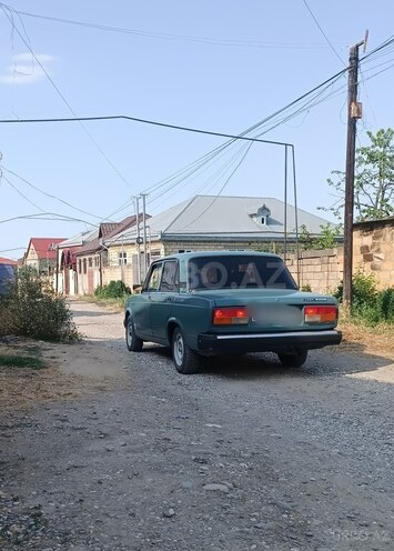 LADA (VAZ) 2107 2005, 220,000 km - 1.6 l - Quba