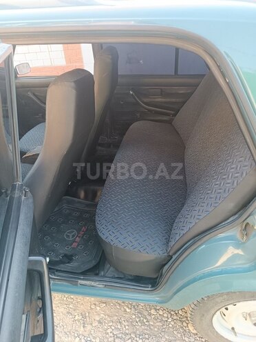 LADA (VAZ) 2107 2005, 220,000 km - 1.6 l - Quba