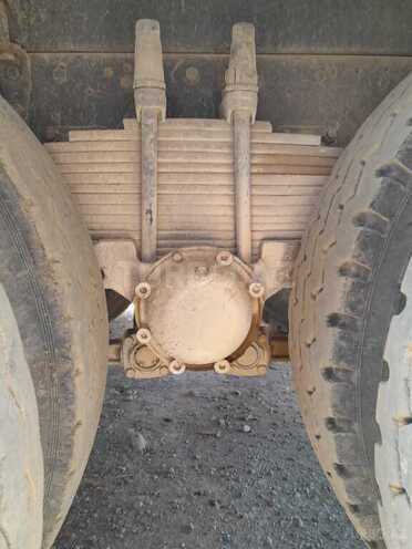 KamAz  1991, 300,000 km - 11.0 l - Masallı