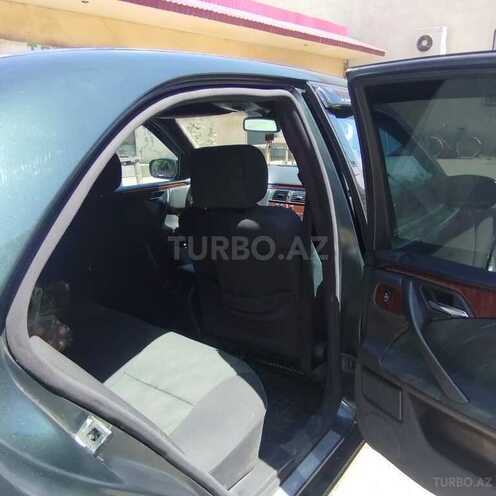 Mercedes E 220 d 2000, 450,000 km - 2.2 l - Bakı