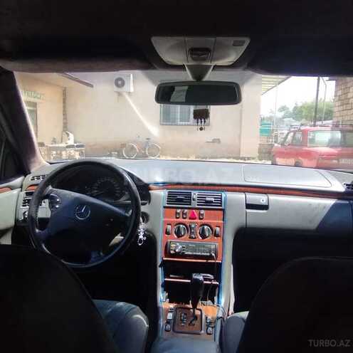 Mercedes E 220 d 2000, 450,000 km - 2.2 l - Bakı