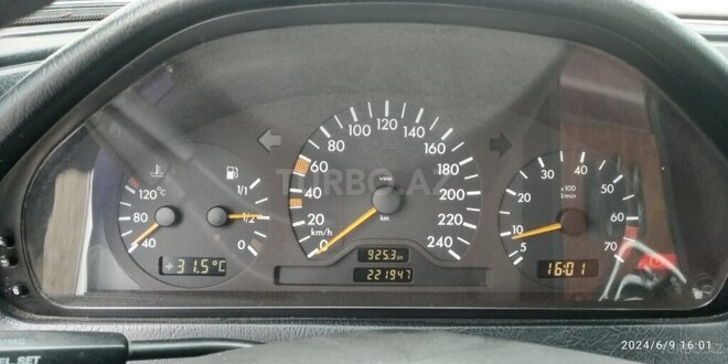 Mercedes C 200 1998, 222,500 km - 2.0 л - Cəlilabad