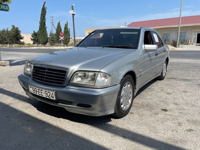 Mercedes C 220 d 2000, 516,000 km - 2.2 л - Bakı