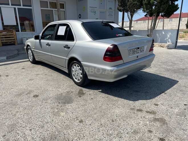 Mercedes C 220 d 2000, 516,000 km - 2.2 л - Bakı