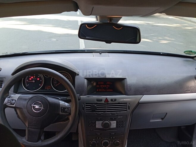 Opel Astra 2006, 160,000 km - 1.3 l - Sumqayıt