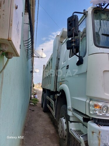 HOWO Sinotruk 2012, 700,000 km - 9.7 л - Bakı