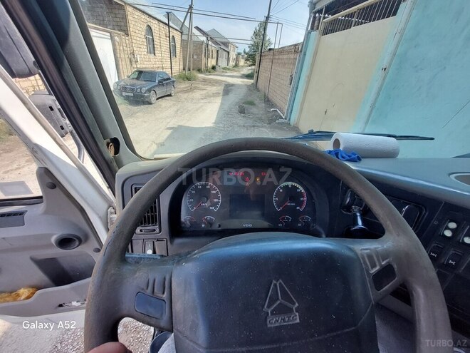 HOWO Sinotruk 2012, 700,000 km - 9.7 л - Bakı