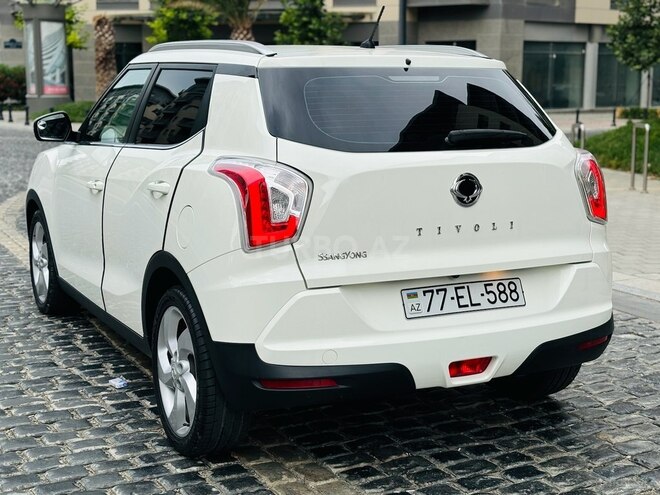 Ssang Yong  2015, 51,000 km - 1.6 l - Bakı