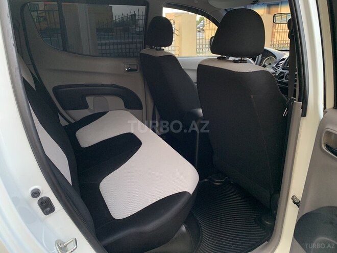 Mitsubishi L200 2013, 157,480 km - 2.5 l - Bakı