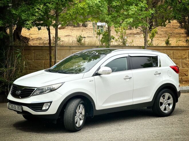 Kia Sportage 2013, 141,900 km - 2.0 l - Bakı