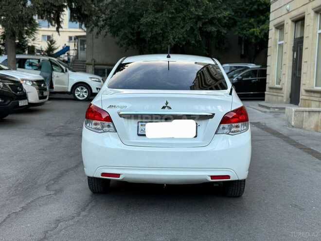Mitsubishi Attrage 2015, 125,000 km - 1.2 л - Bakı