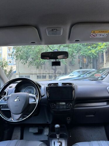 Mitsubishi Attrage 2015, 125,000 km - 1.2 л - Bakı