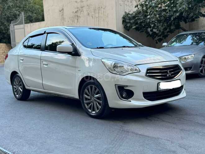 Mitsubishi Attrage 2015, 125,000 km - 1.2 л - Bakı