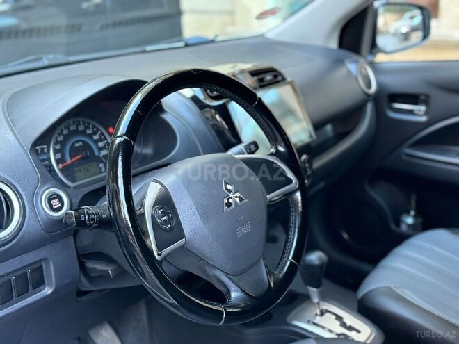 Mitsubishi Attrage 2015, 125,000 km - 1.2 л - Bakı