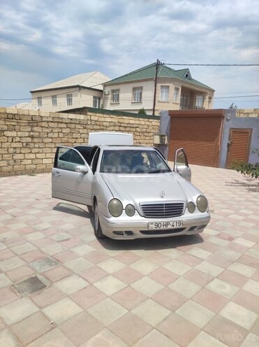Mercedes E 270 1999, 813,000 km - 2.7 л - Bakı