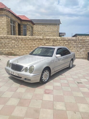 Mercedes E 270 1999, 813,000 km - 2.7 л - Bakı