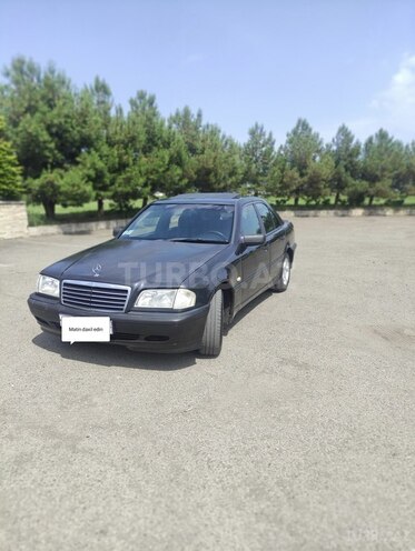 Mercedes C 180 1995, 450,217 km - 1.8 l - Astara