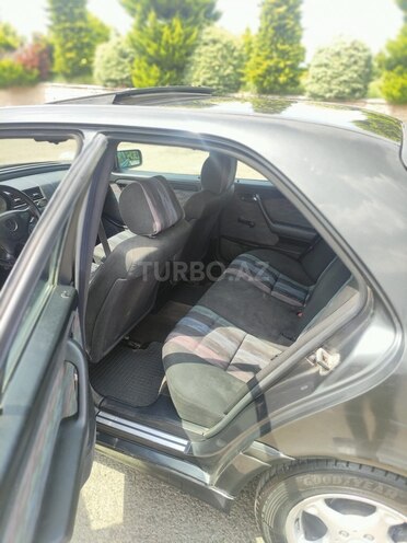 Mercedes C 180 1995, 450,217 km - 1.8 l - Astara