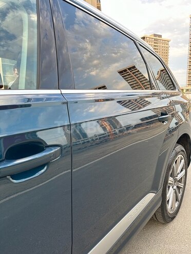 Audi Q7 2018, 71,333 km - 2.0 l - Bakı