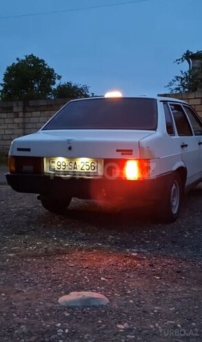 LADA (VAZ) 21099 2000, 588,000 km - 1.6 l - Quba
