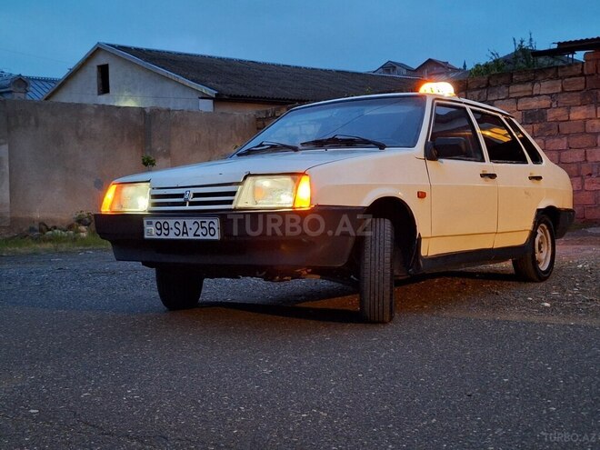 LADA (VAZ) 21099 2000, 588,000 km - 1.6 l - Quba