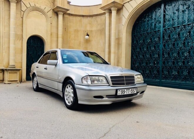 Mercedes C 220 d 1999, 380,253 km - 2.2 l - Bakı