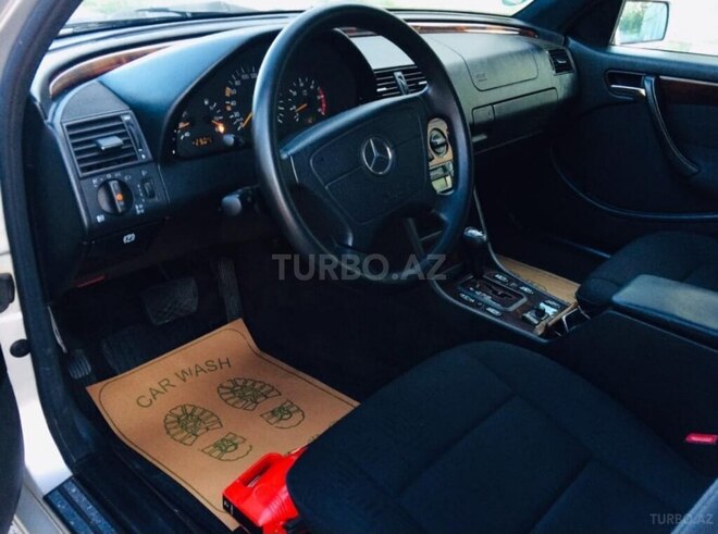 Mercedes C 220 d 1999, 380,253 km - 2.2 l - Bakı