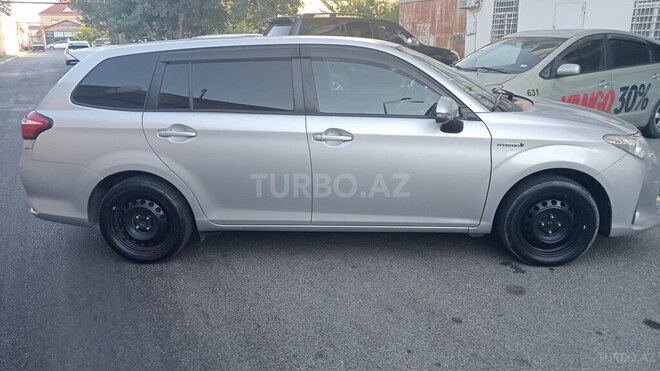 Toyota Corolla Fielder 2017, 250,000 km - 1.5 l - Bakı