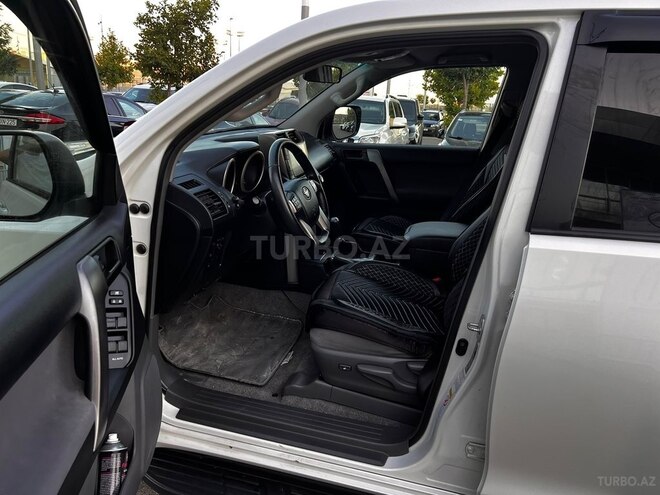 Toyota Land Cruiser Prado 2012, 67,700 km - 2.7 l - Bakı