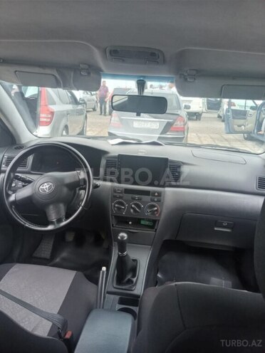 Toyota Corolla 2005, 374,000 km - 1.4 l - Bakı