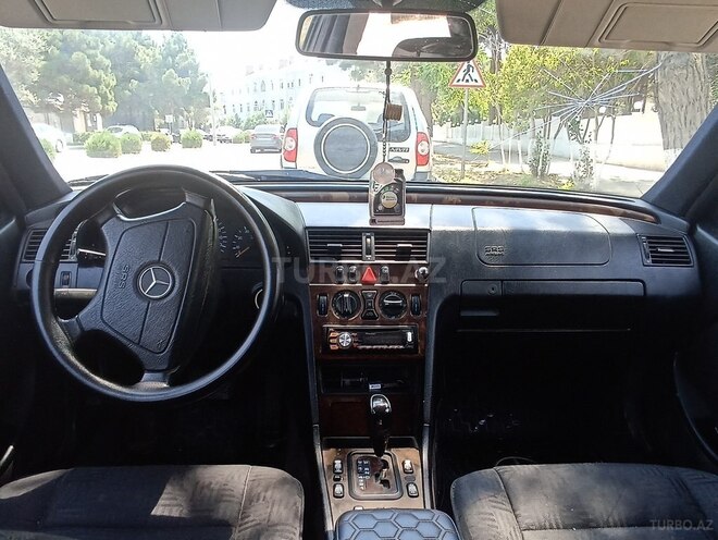 Mercedes C 180 1999, 352,000 km - 1.8 l - Sumqayıt