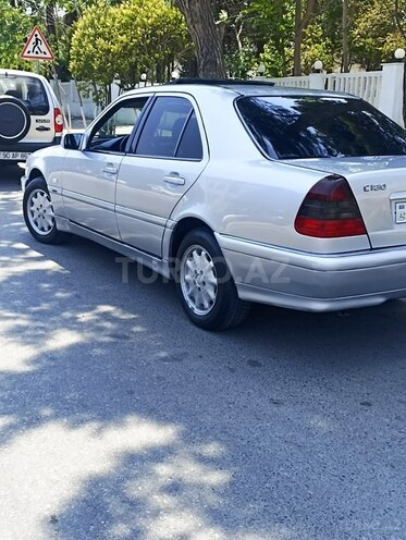 Mercedes C 180 1999, 352,000 km - 1.8 l - Sumqayıt