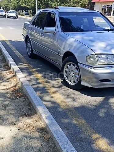 Mercedes C 180 1999, 352,000 km - 1.8 l - Sumqayıt