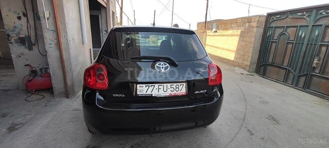Toyota Auris 2007, 280,000 km - 1.4 l - Bakı