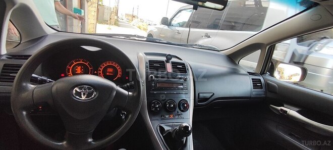 Toyota Auris 2007, 280,000 km - 1.4 l - Bakı