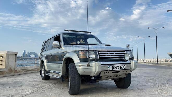 Mitsubishi Pajero 1993, 380,157 km - 2.8 l - Bakı