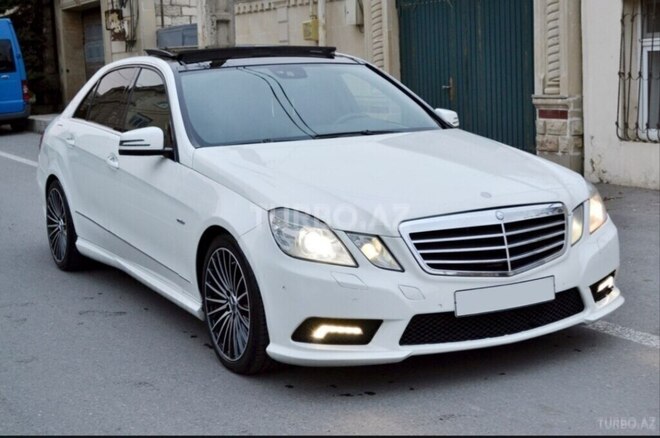 Mercedes E 350 4MATIC 2010, 222,700 km - 3.5 l - Bakı