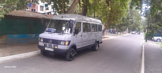 Mercedes 410 D 1994, 250,000 km - 2.9 l - Mingəçevir