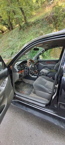 Toyota Land Cruiser Prado 2007, 310,000 km - 2.7 l - Qax