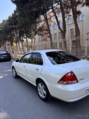 Nissan Sunny 2010, 199,200 km - 1.6 л - Bakı
